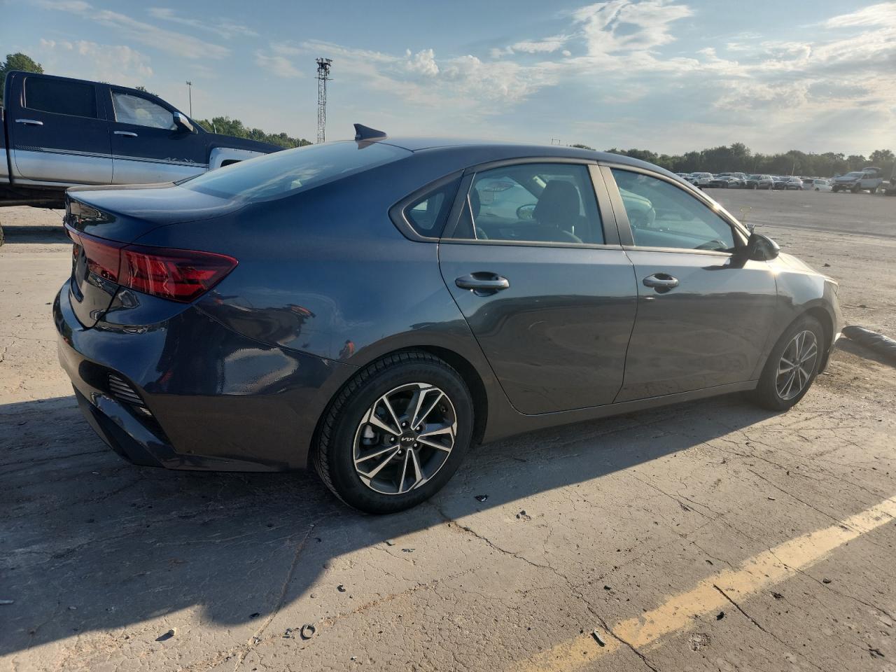 Kia Forte Lx Image 3