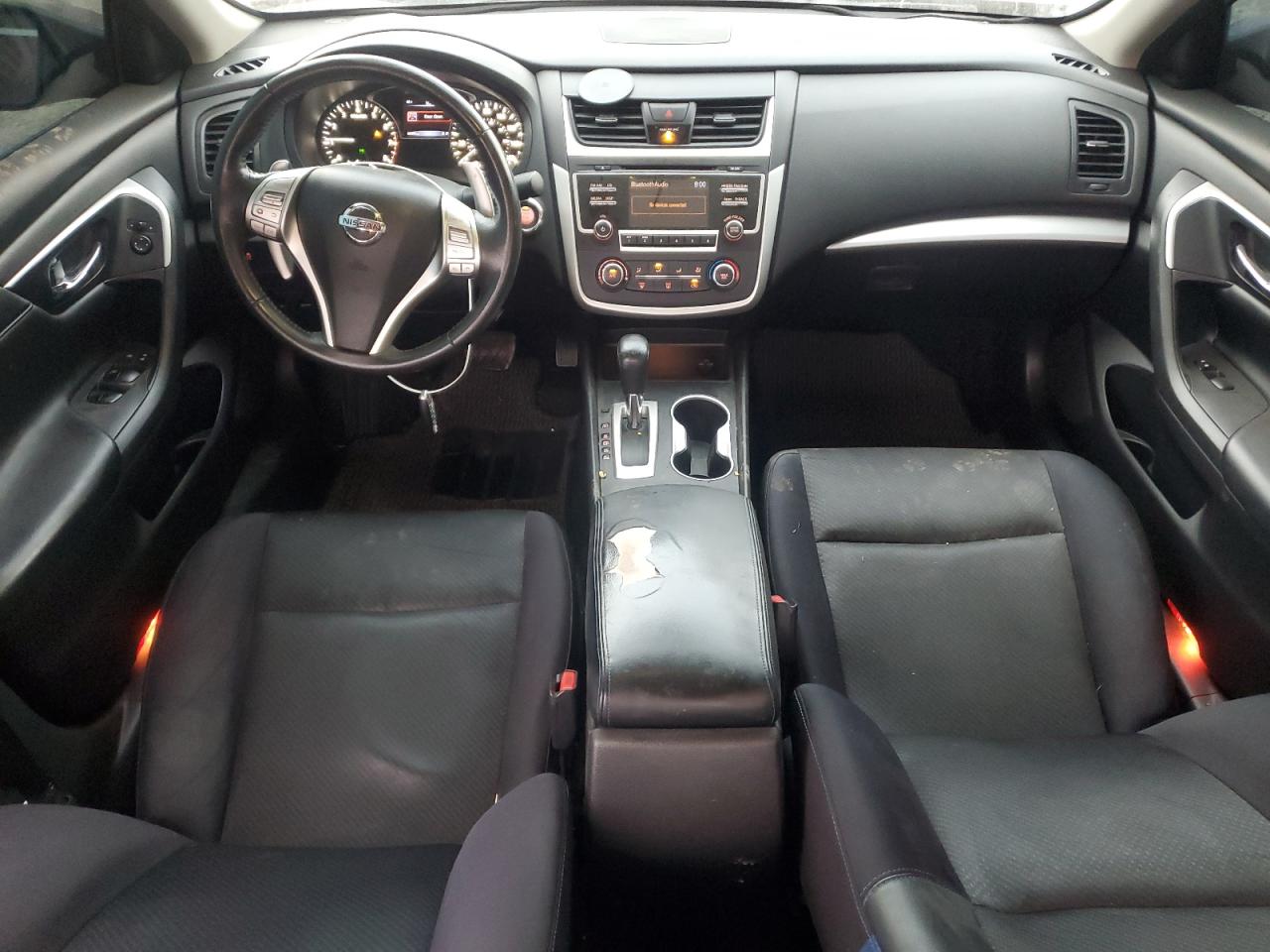 Nissan Altima 3.5sl Image 5