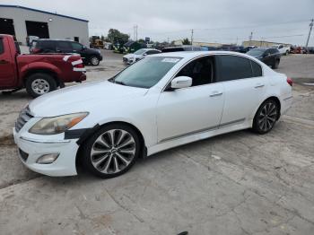  Salvage Hyundai Genesis