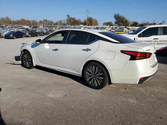 Nissan Altima Sv Image 3