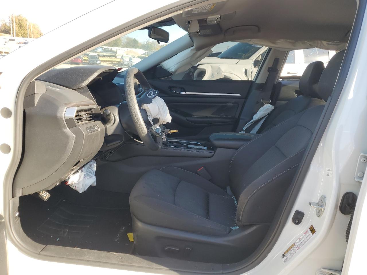 Nissan Altima Sv Image 6