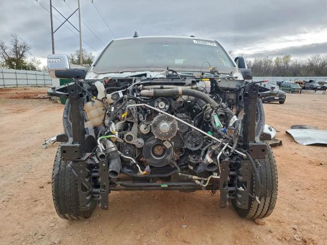 Ram 2500 Laramie Image 2