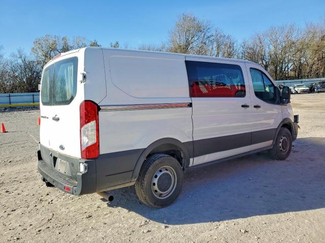 Ford Transit T-250 Image 2