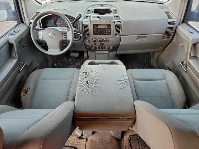 Nissan Titan Xe Image 6