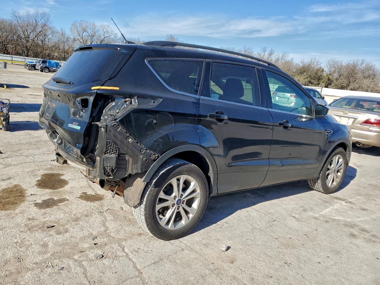 Ford Escape Se Image 2