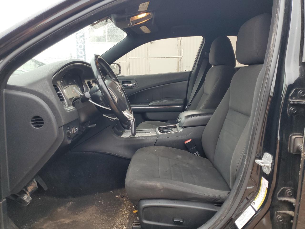 Dodge Charger Se Image 10