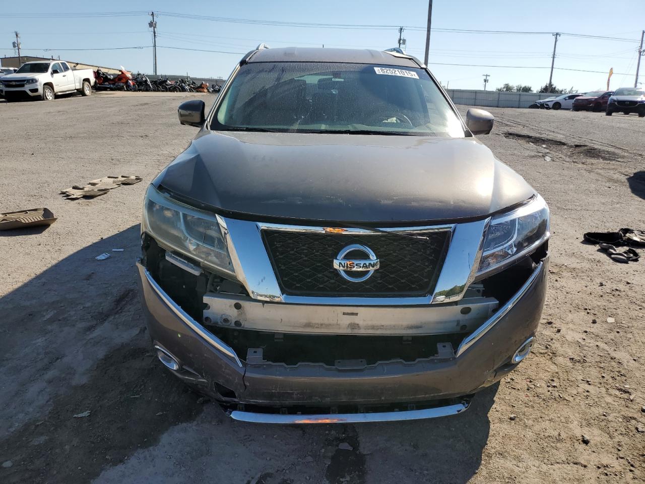 Nissan Pathfinder S Image 6