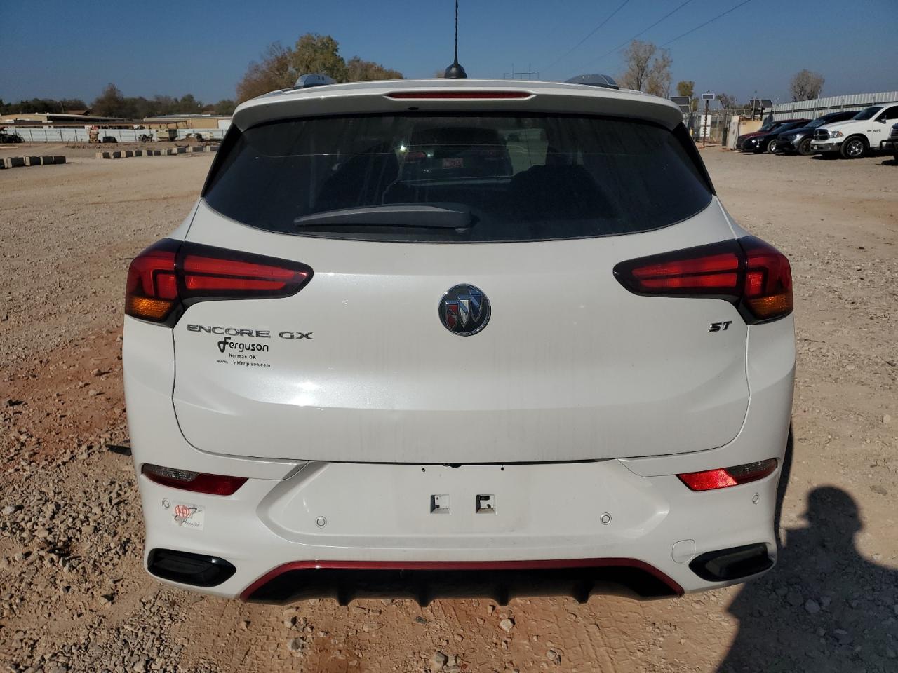 Buick Encore Select Image 2