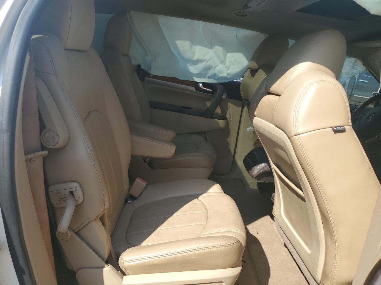 Buick Enclave Cxl Image 2