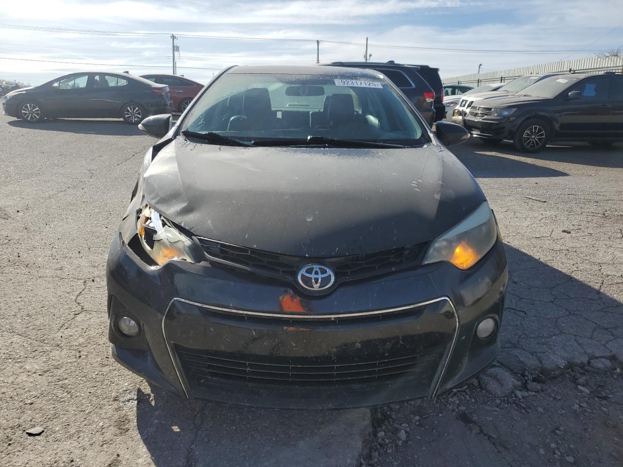 Toyota Corolla L Image 6