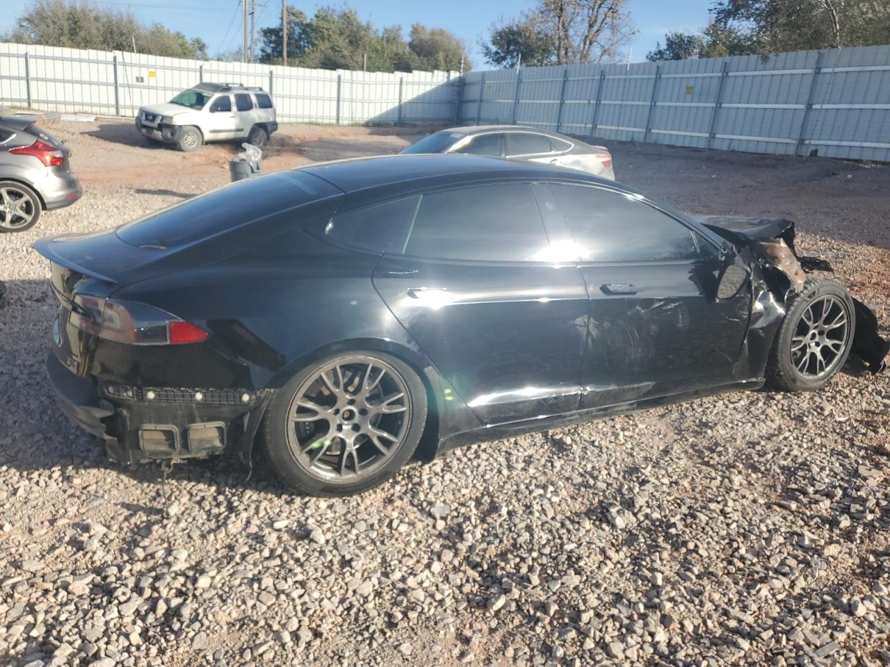 Tesla Model S Image 2