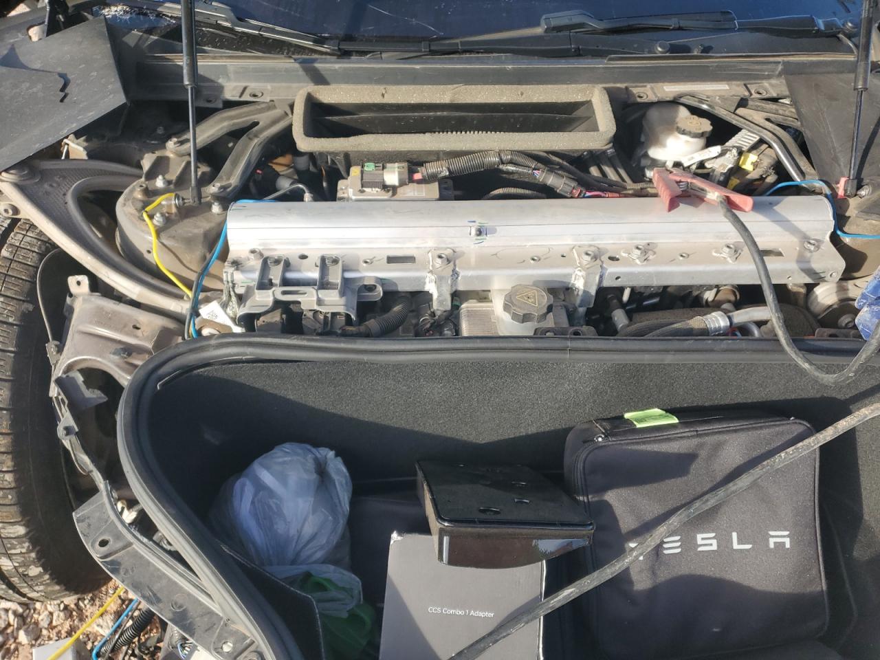 Tesla Model S Image 6