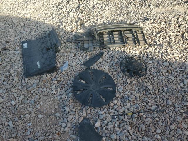 Tesla Model S Image 8