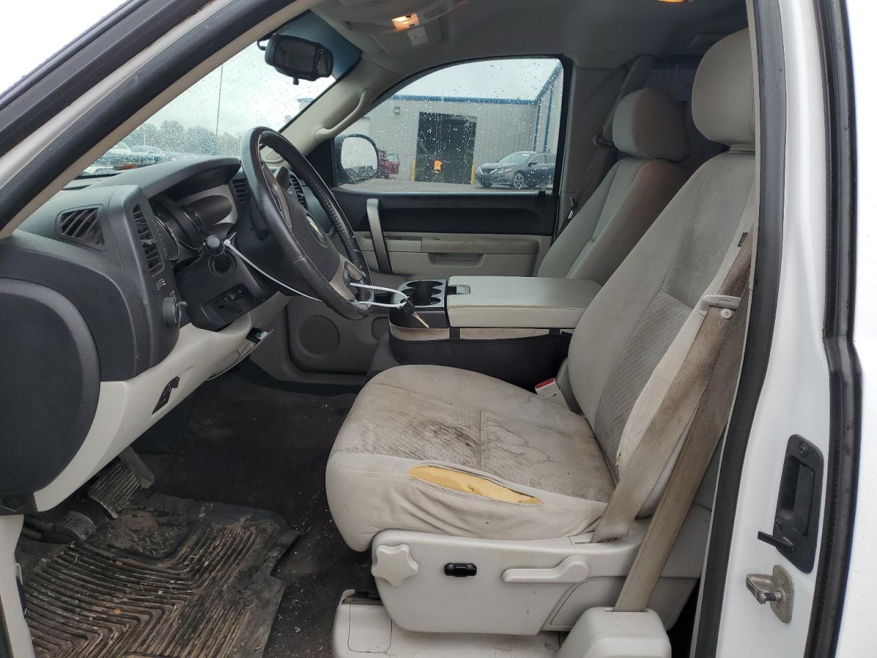 Chevrolet Silverado K1500 Lt Image 3