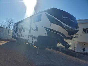  Salvage Crui 5thwheel