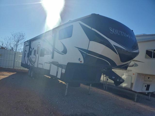  Salvage Crui 5thwheel