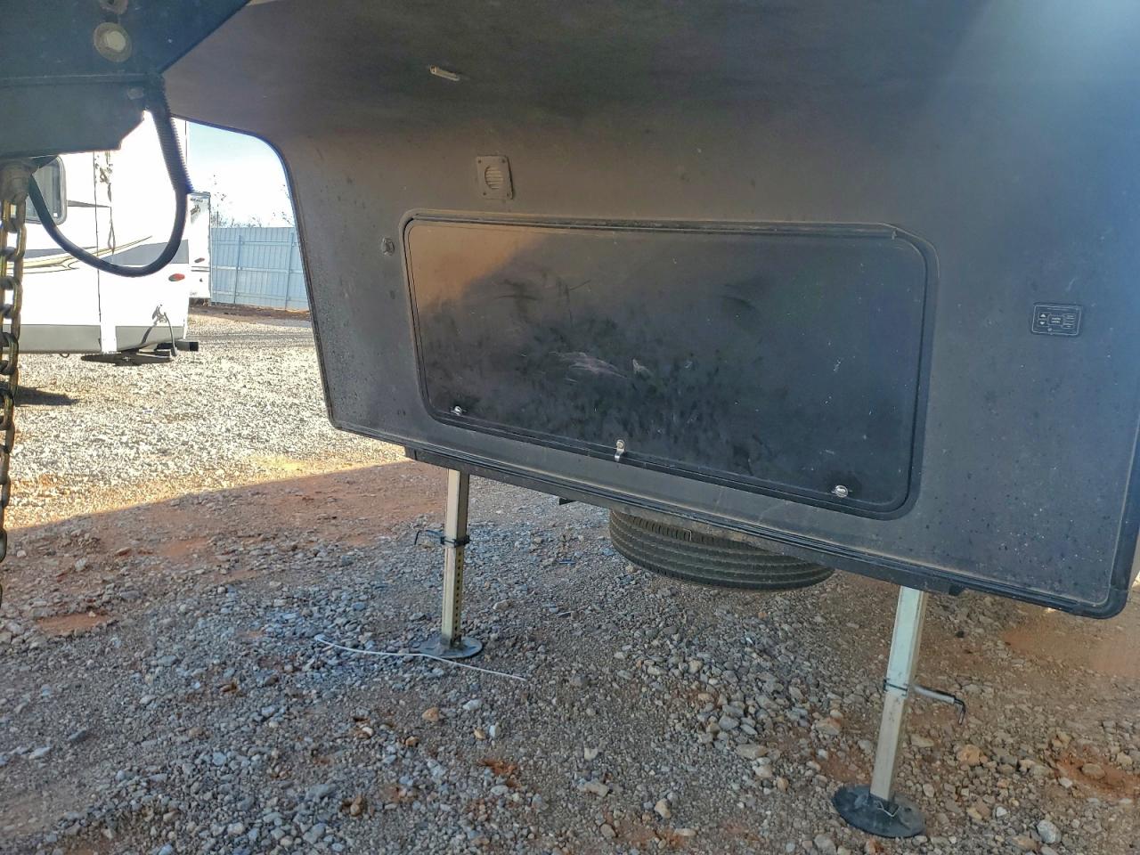 Crui 5thwheel Image 2