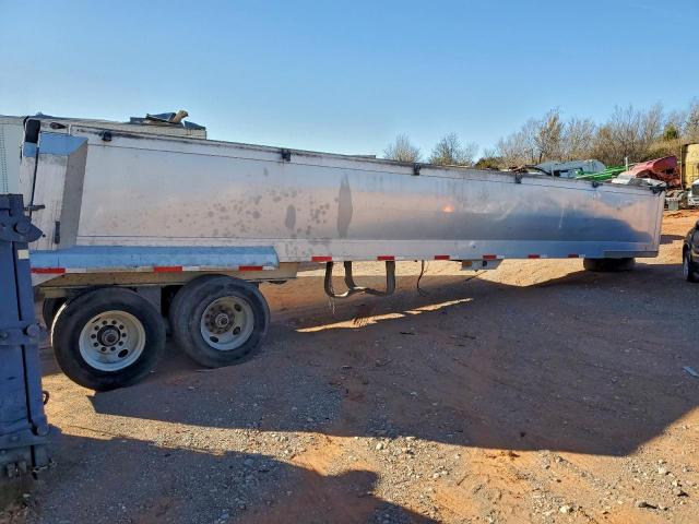 Nutt Trailer Image 8