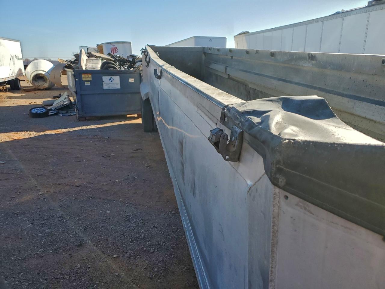 Nutt Trailer Image 9