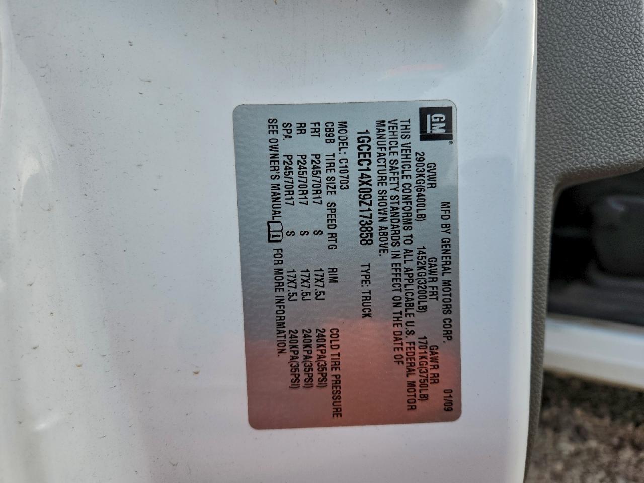 Chevrolet Silverado C1500 Image 12