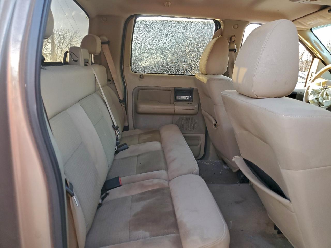 Ford F-150 Supercrew Image 7