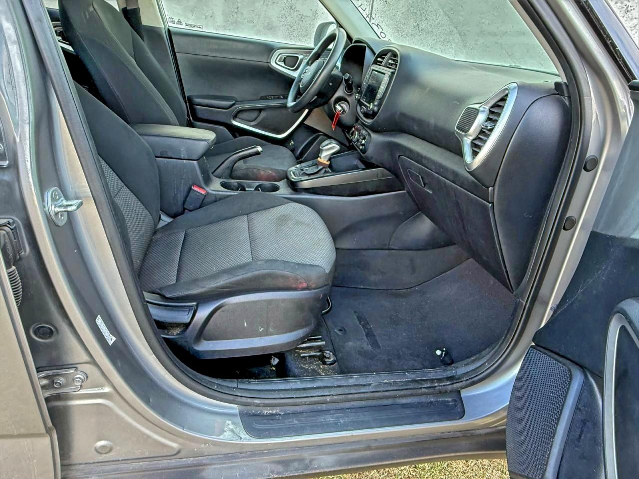 Kia Soul Lx Image 10