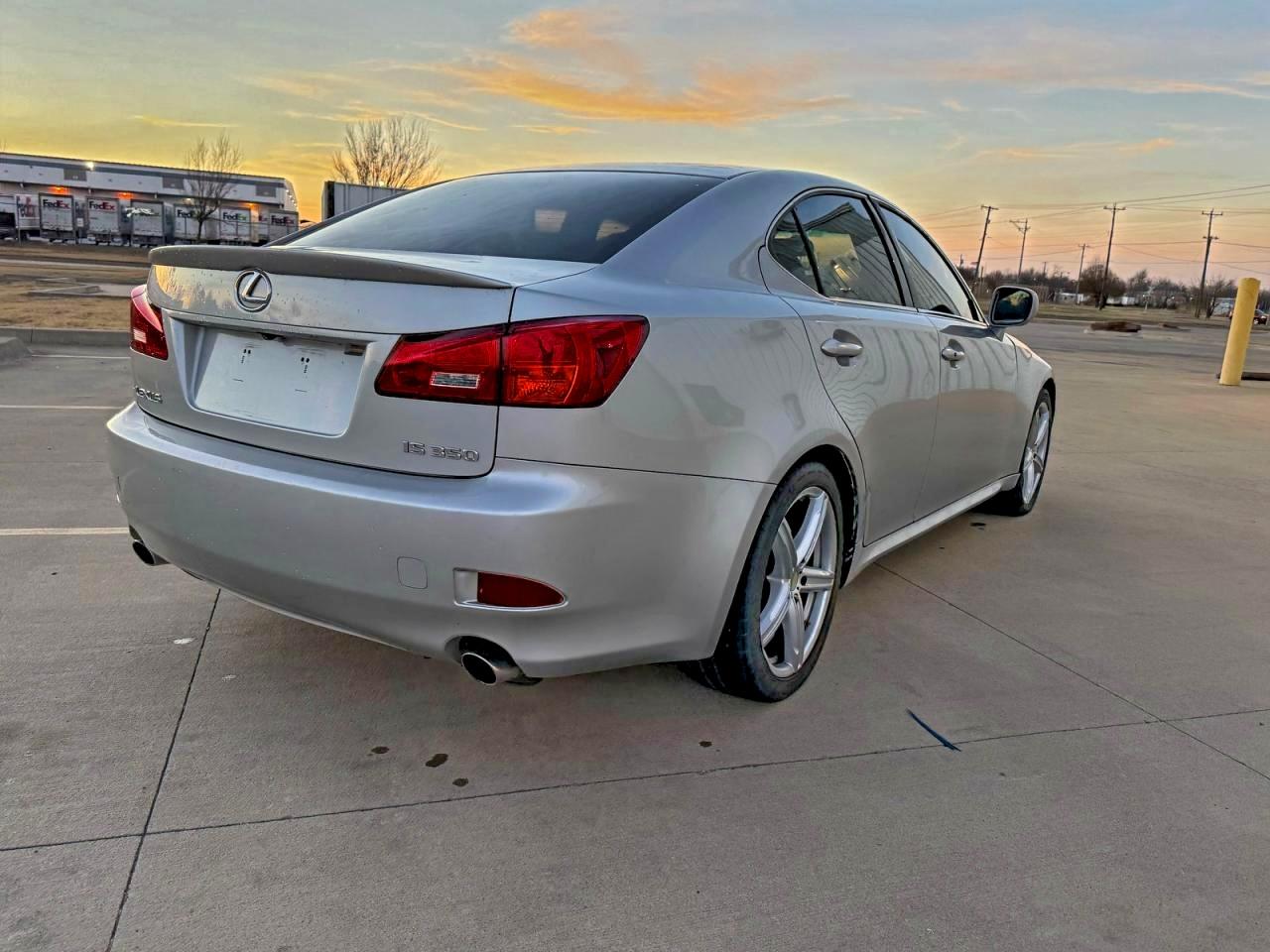 Lexus Is 350 Image 8