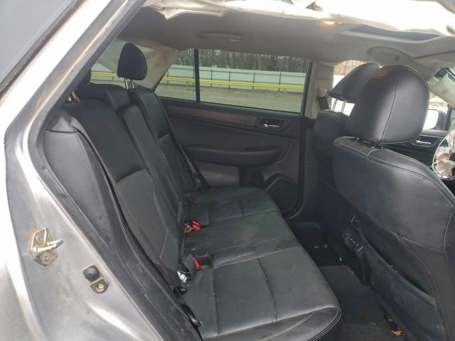 Subaru Outback 2.5i Limited Image 10