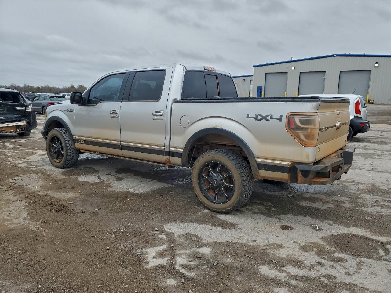 Ford F-150 Supercrew Image 9