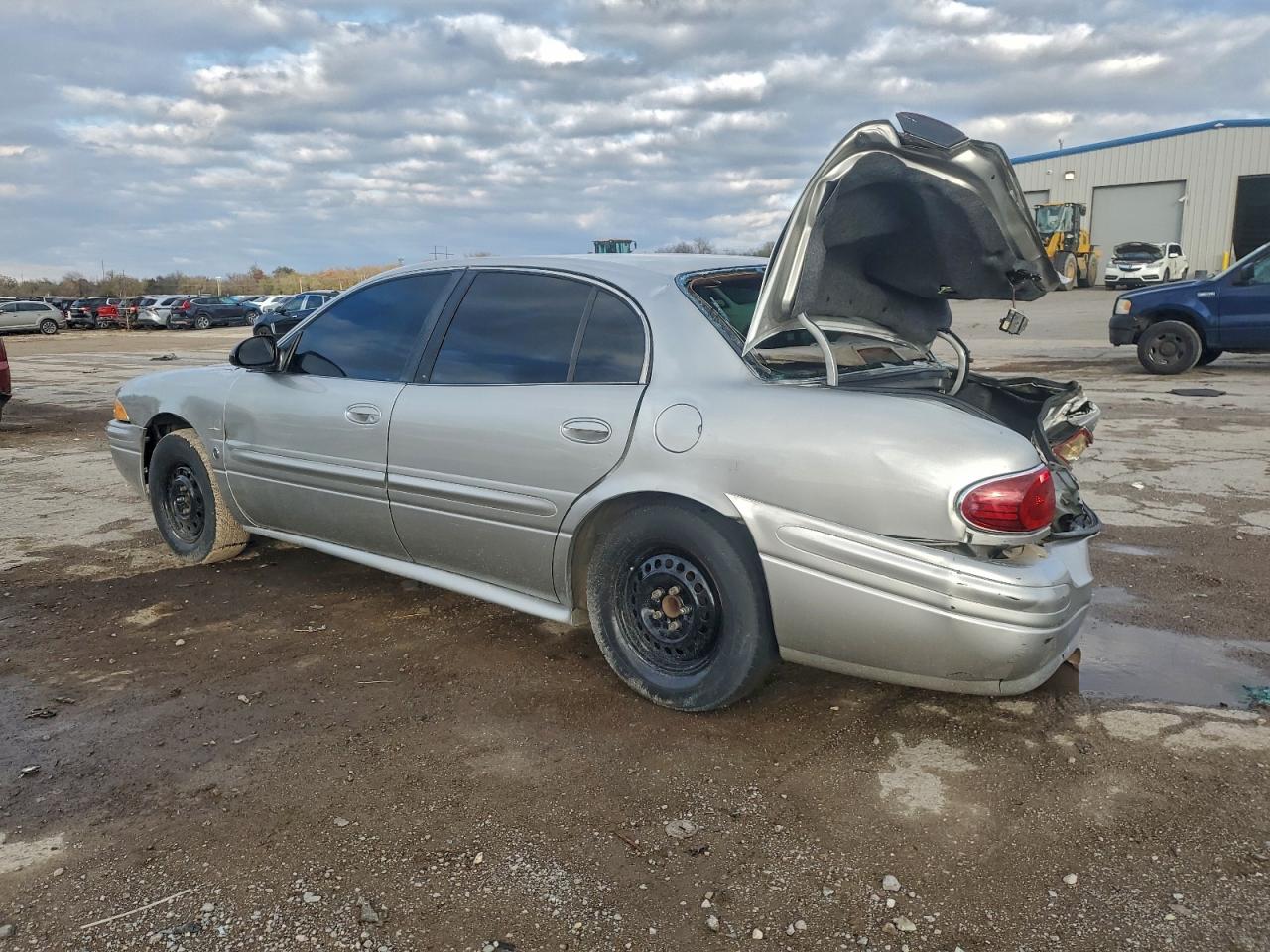 Buick LeSabre Custom Image 2