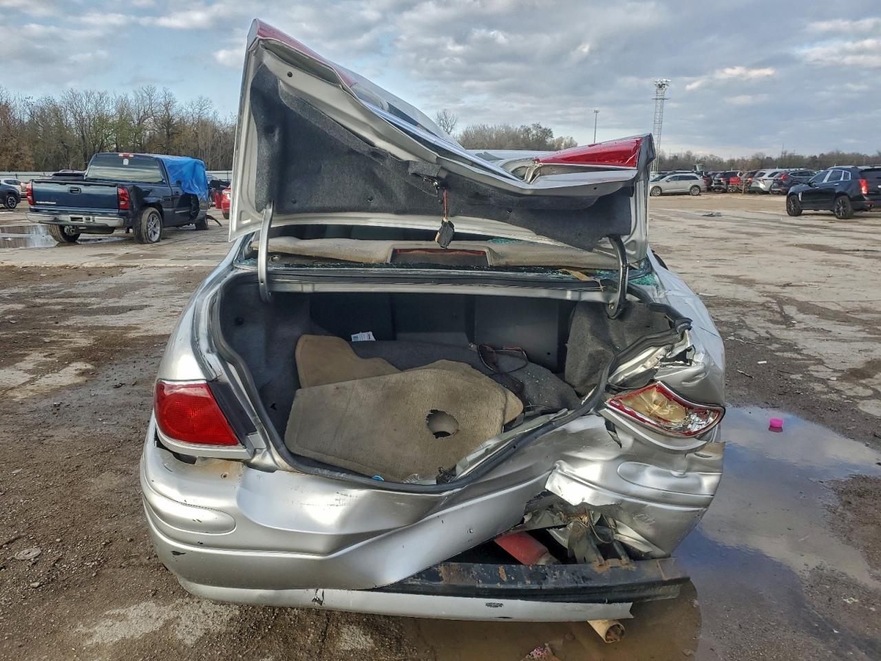 Buick LeSabre Custom Image 6