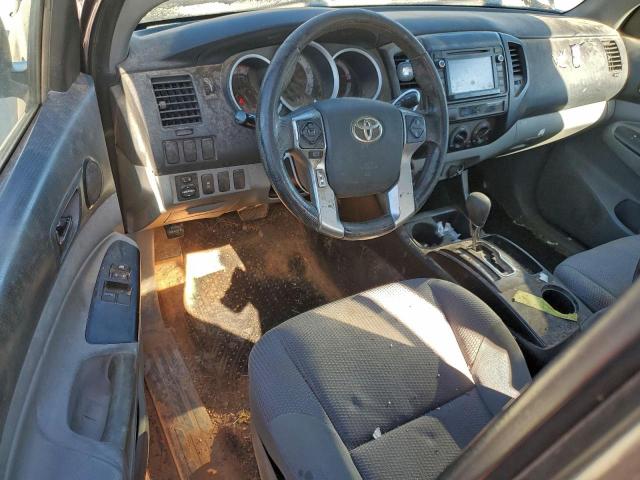 Toyota Tacoma Access Cab Image 8