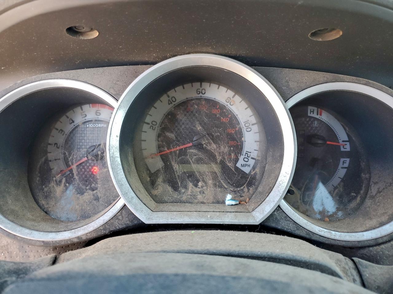 Toyota Tacoma Access Cab Image 3