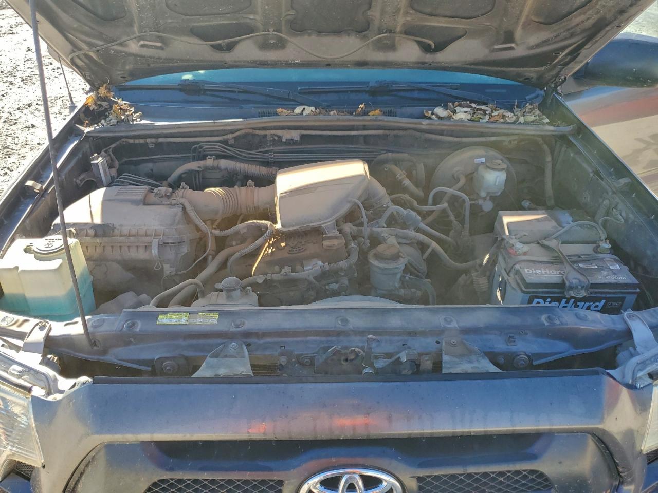 Toyota Tacoma Access Cab Image 10