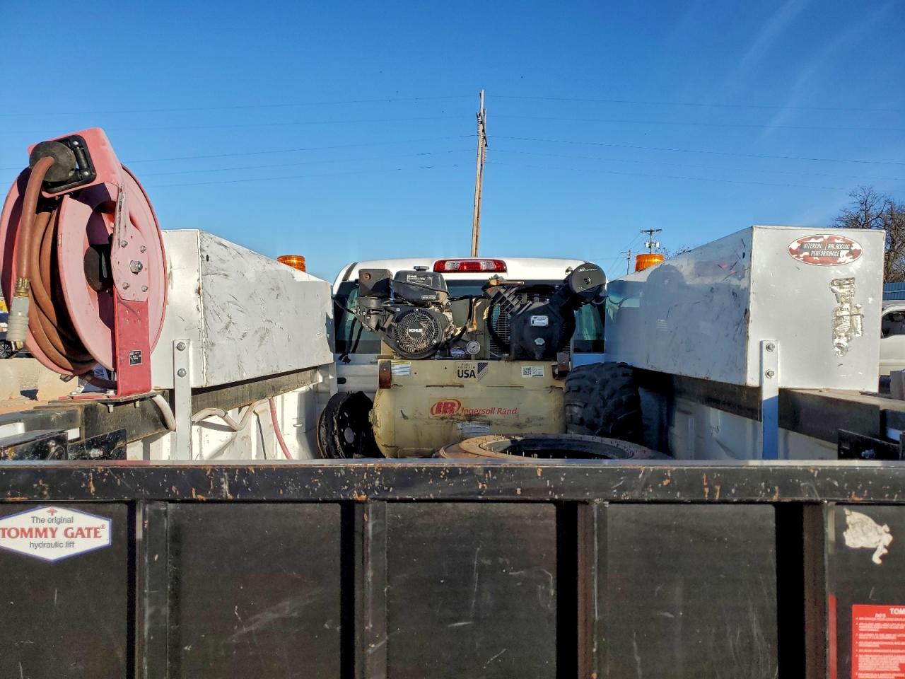 GMC Sierra C2500 Heavy Duty Image 8