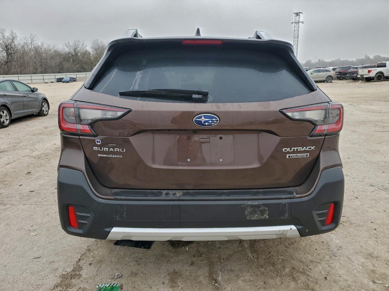 Subaru Outback Touring Image 4