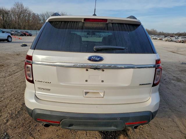Ford Explorer Limited Image 11