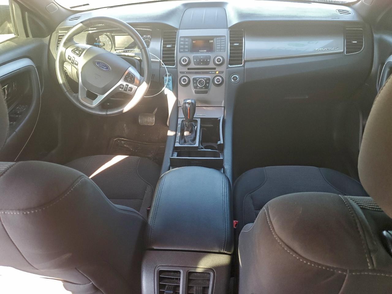 Ford Taurus Sel Image 13