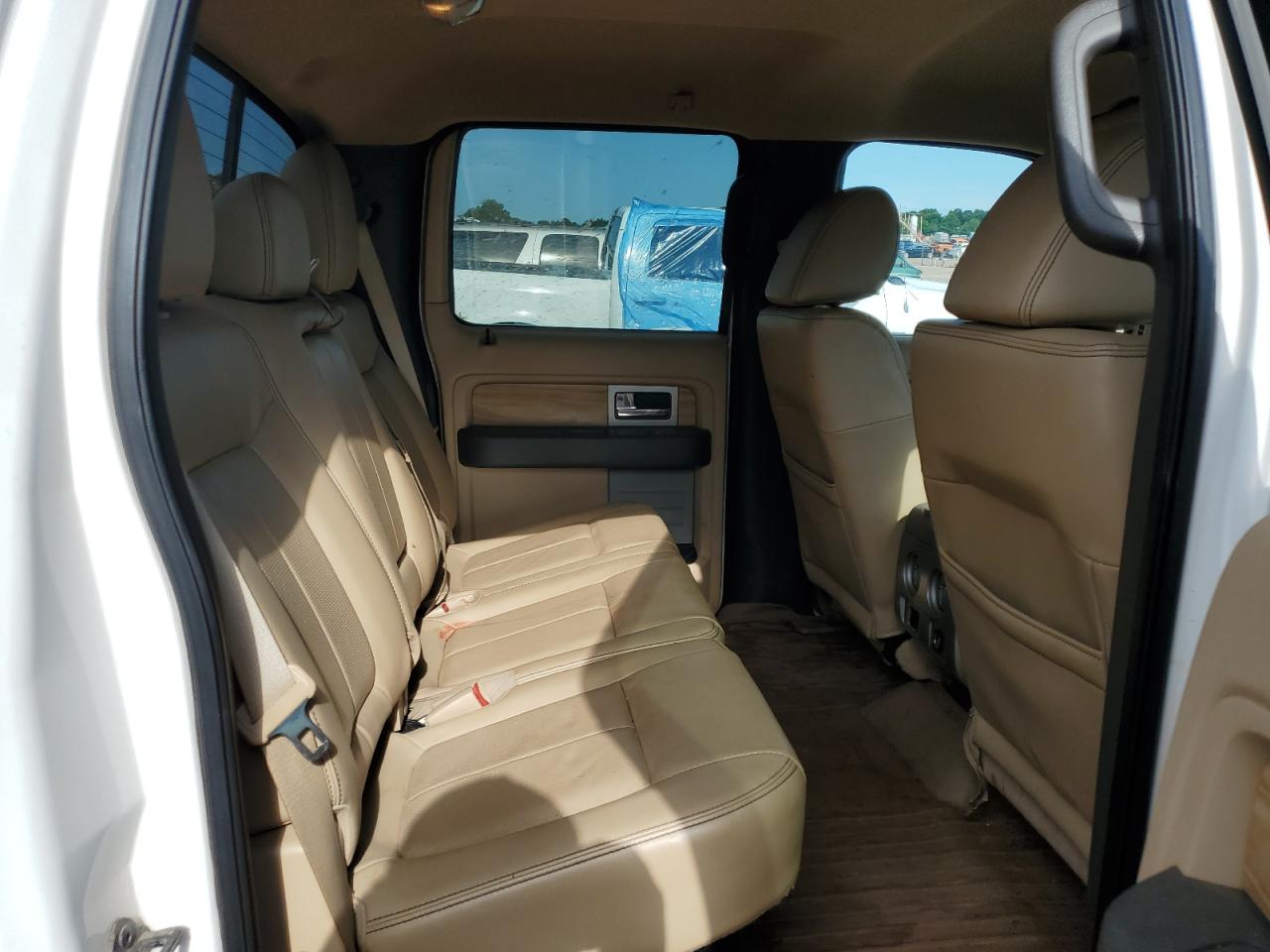 Ford F-150 Supercrew Image 12