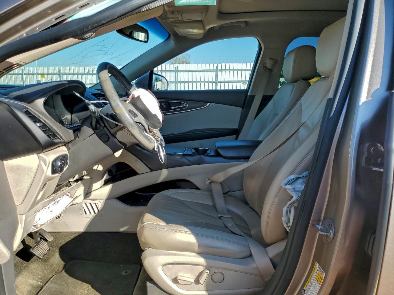 Lincoln MKX Select Image 3