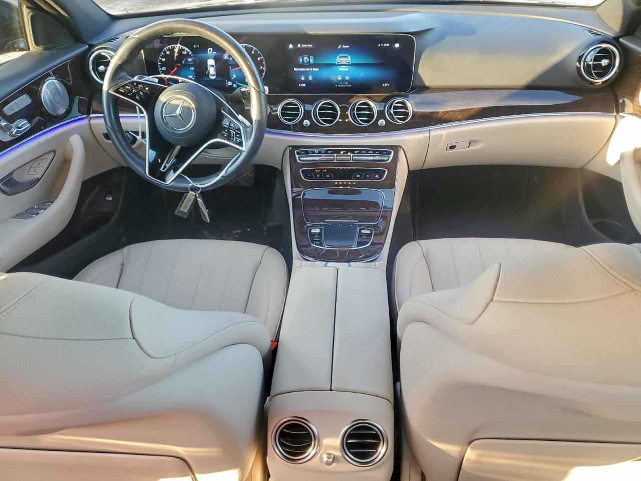 Mercedes-Benz E-Class 350 Image 8