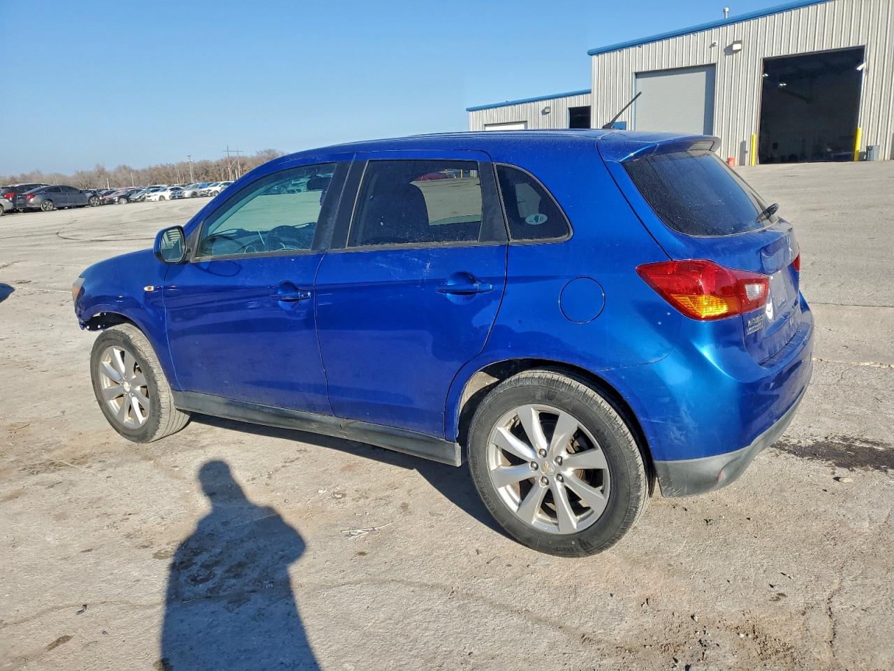 Mitsubishi Outlander Es Image 9