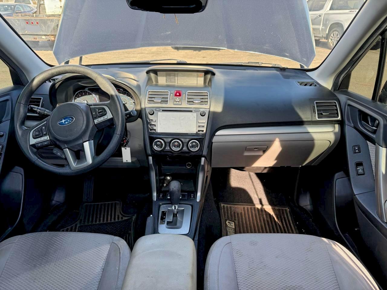 Subaru Forester 2.5i Premium Image 10