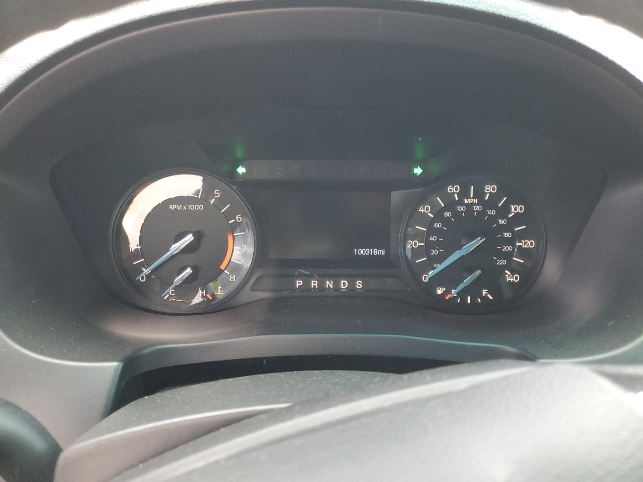 Ford Explorer Image 7