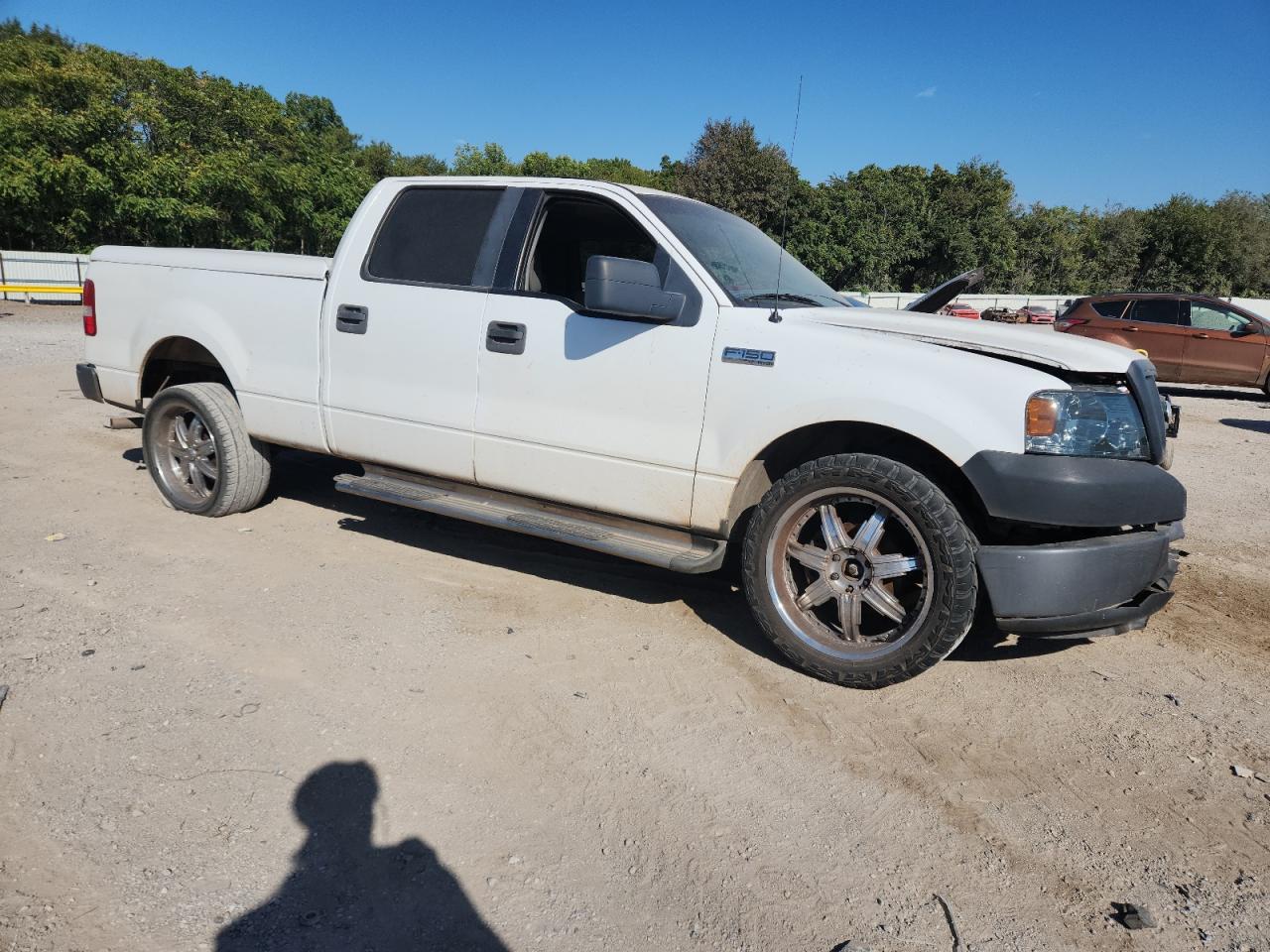 Ford F-150 Supercrew Image 12