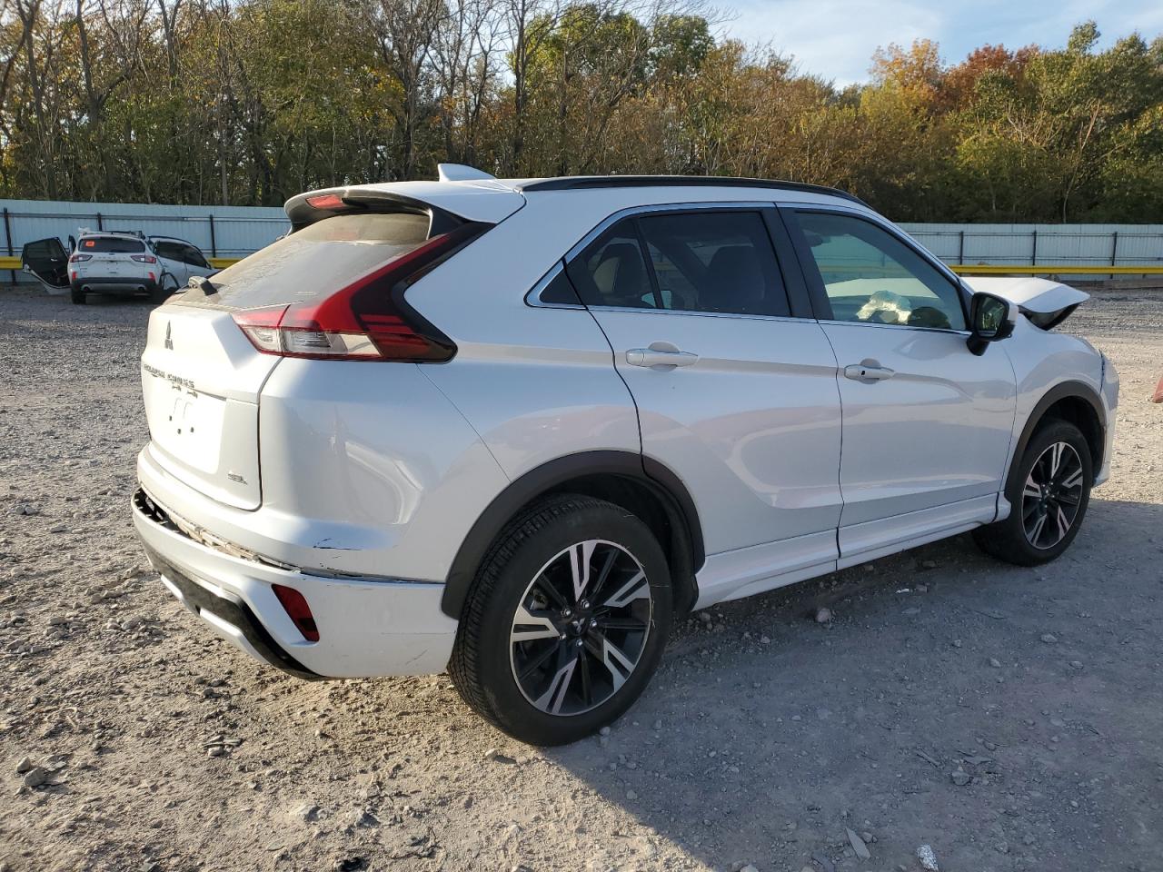 Mitsubishi Eclipse Se Image 11