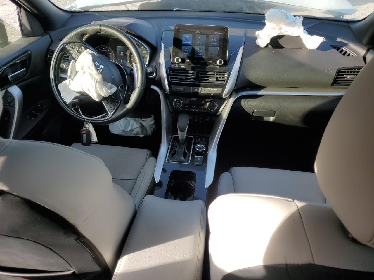 Mitsubishi Eclipse Se Image 10