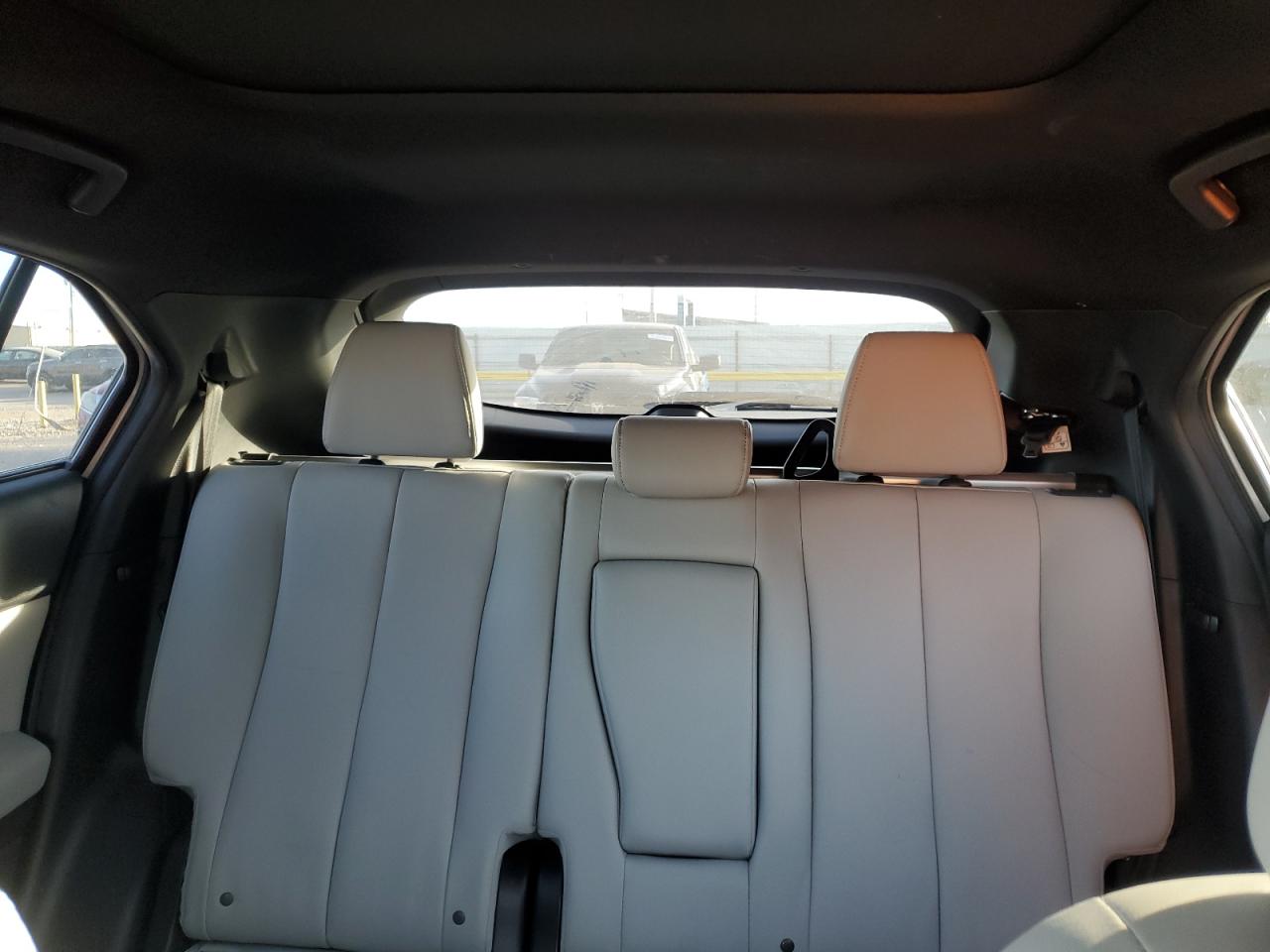 Mitsubishi Eclipse Se Image 7