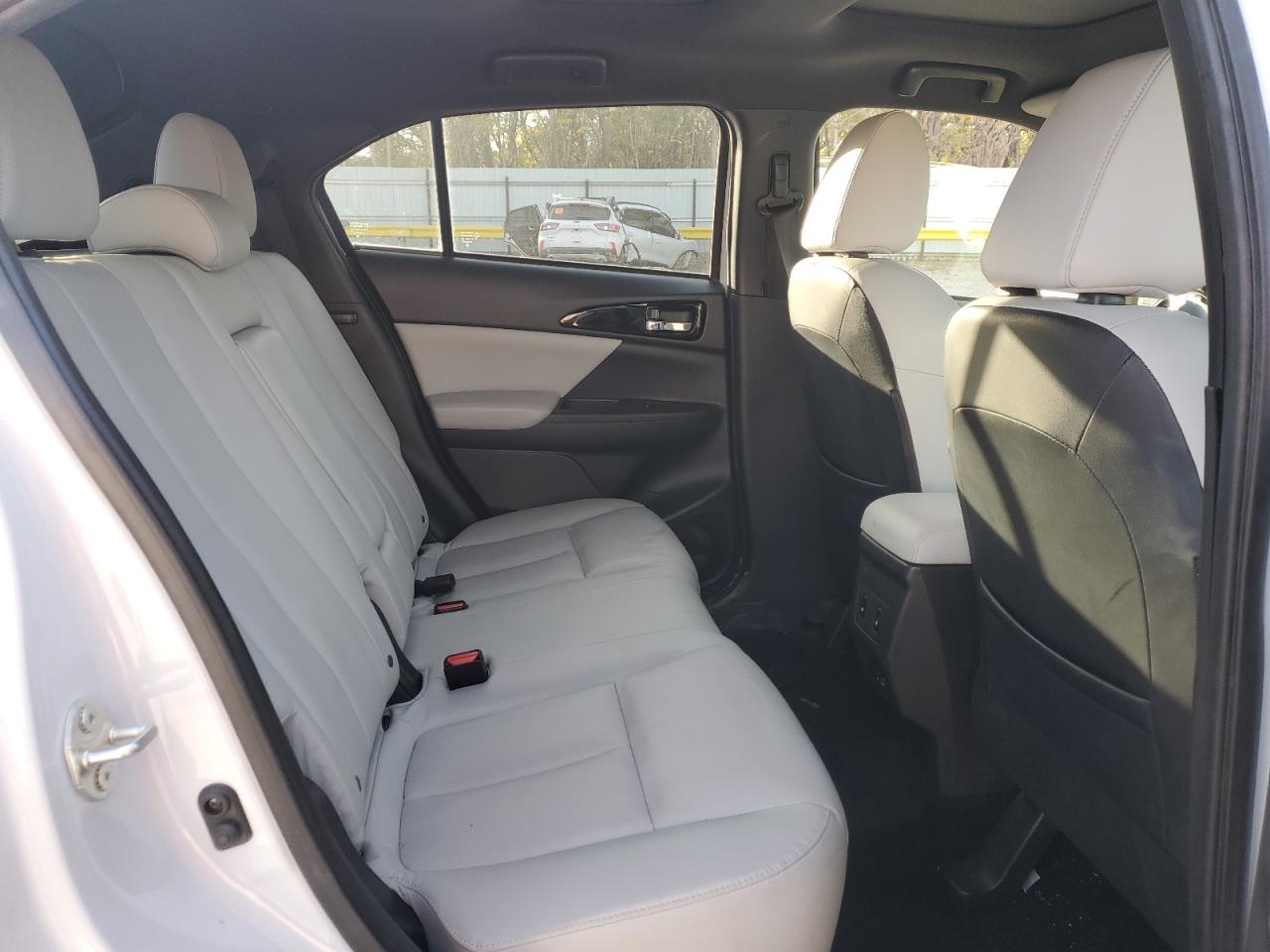 Mitsubishi Eclipse Se Image 13