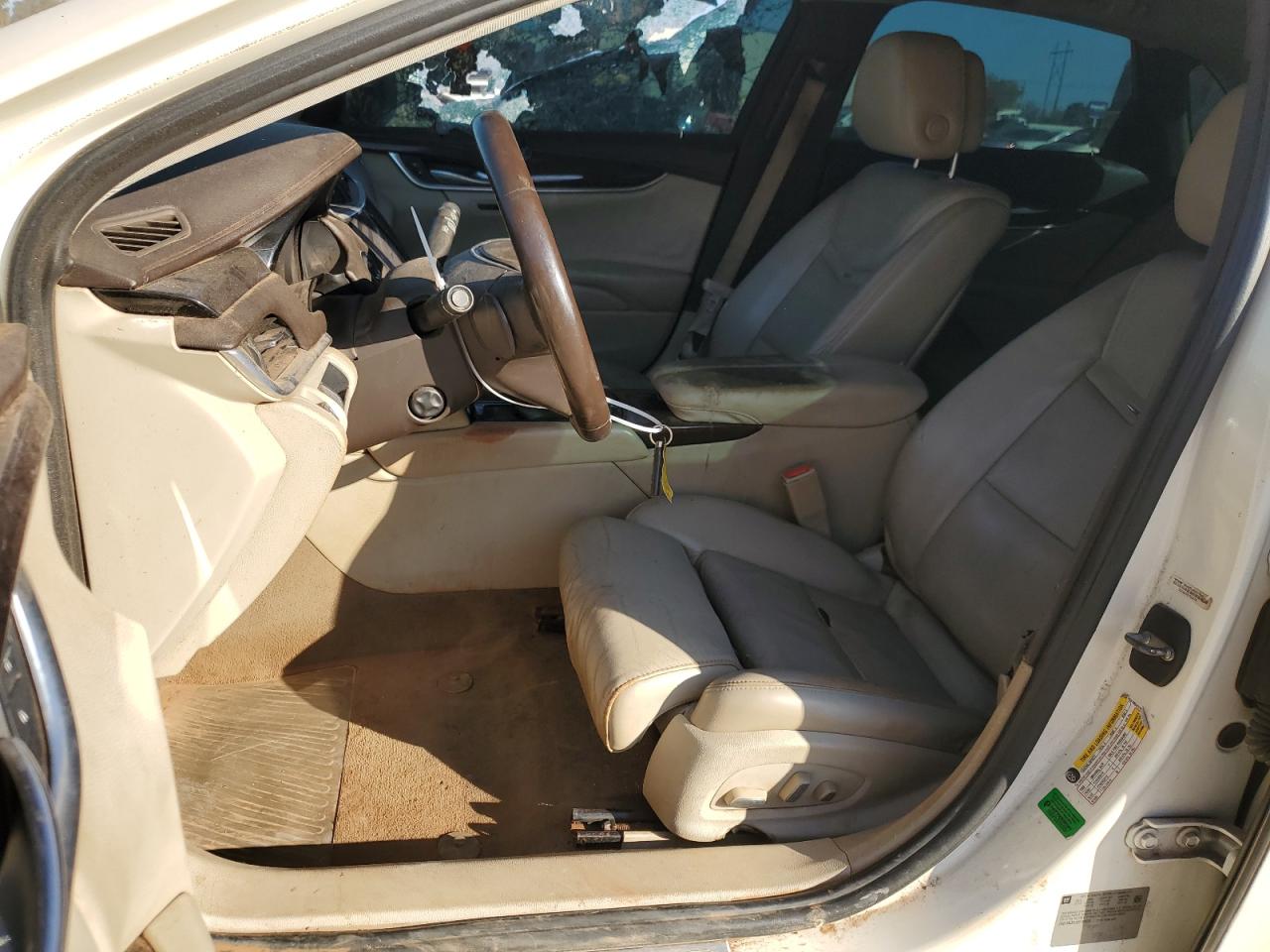 Cadillac XTS Luxury Collection Image 4